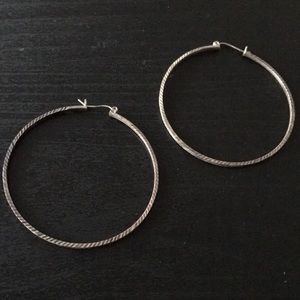 Beautiful, never worn sterling silver earrings!!